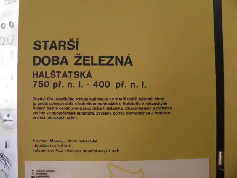 Solar symbol, circle and dot